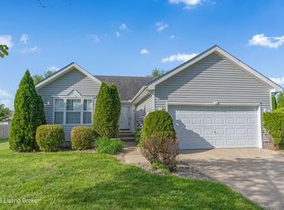 739 Helmwood Cir, Mount Washington, KY 40047