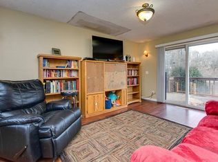 108 Chatham Rd, Willernie, MN 55090