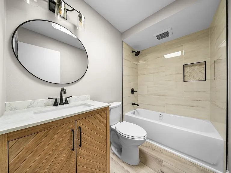 271 E San Antonio Dr. — Photo 15