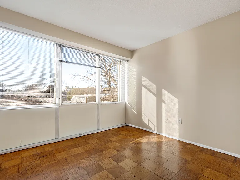 1311 Delaware Ave SW #231 — Photo 18