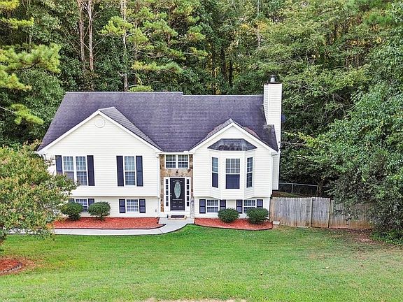 2nd image of 304 Ridge Hill Cir