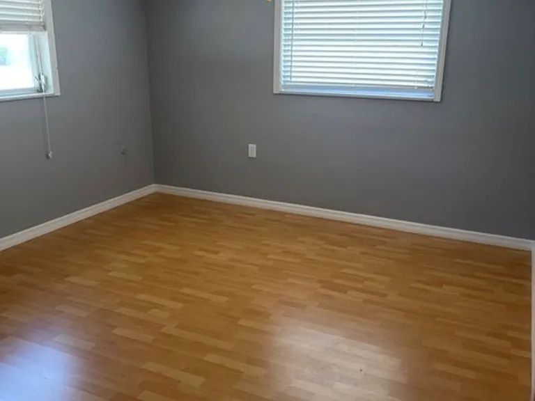 5252 Mosaic Dr — Photo 9