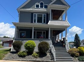 28 Gorski St, Amsterdam, NY