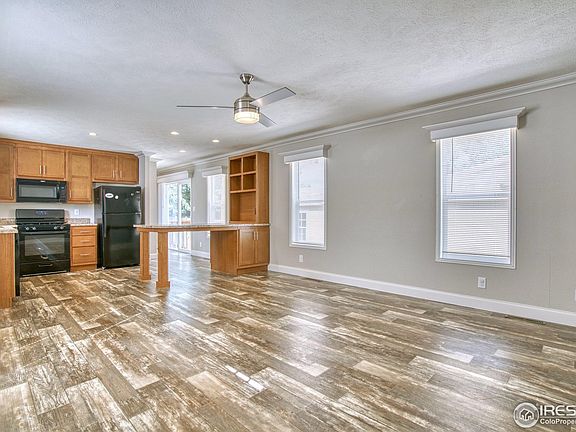 2nd image of 230 N 2nd St #38B
