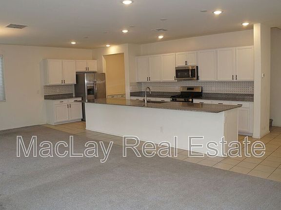 5th image of 8872 W Fleetwood Ln