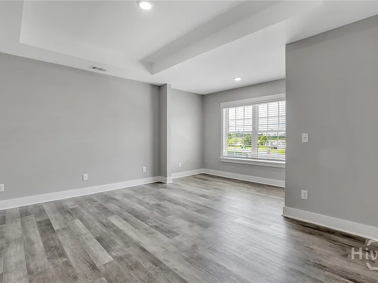 105 Sherwood Ct #3 — Photo 23
