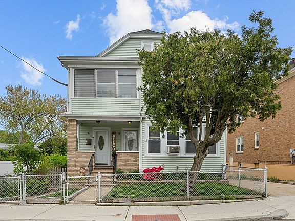 2nd image of 96-98 Woodside Ave