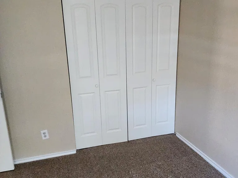 826 Springwood Dr — Photo 5
