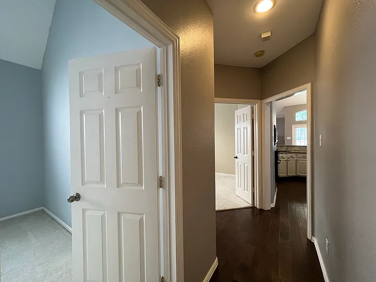 9811 Cliffside Dr — Photo 22