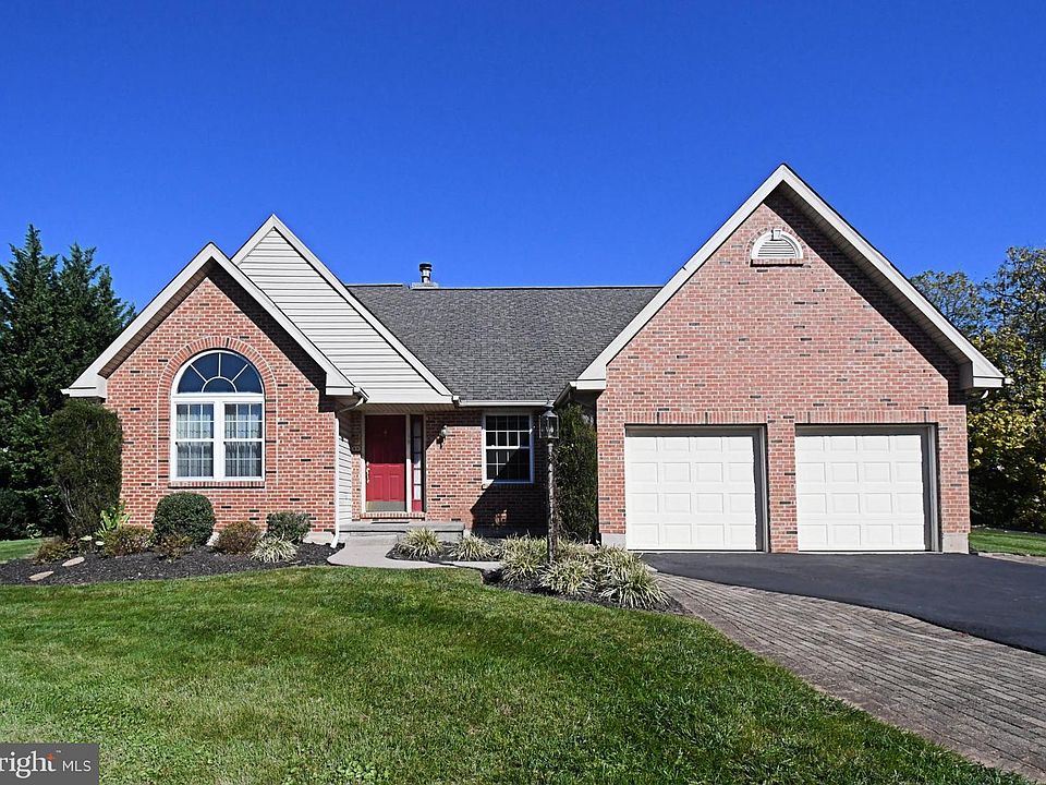1st image of 109 Fieldstone Way