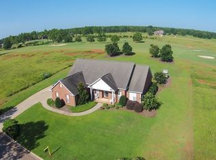 57 Oak Dr, Hawkinsville, GA 31036