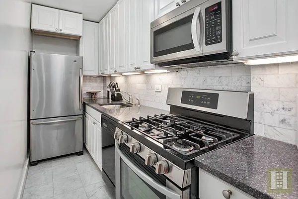 Sold by Halstead Real Estate | media 2