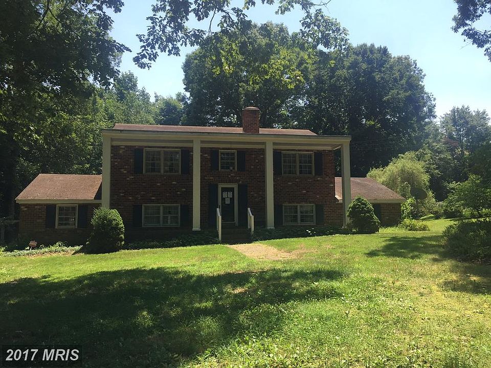 1st image of 454 Holly Grove Dr