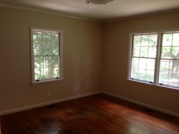 3rd image of 401 Chesnutt Ave