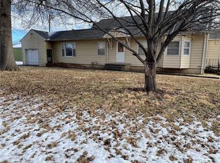 2517 N Whitney Rd, Independence, MO 64058