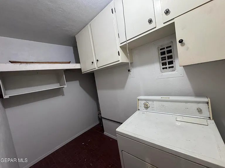 8208 Dempsey Ave — Photo 5