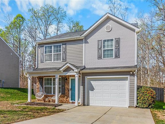 2nd image of 4136 Duck Pond Ct