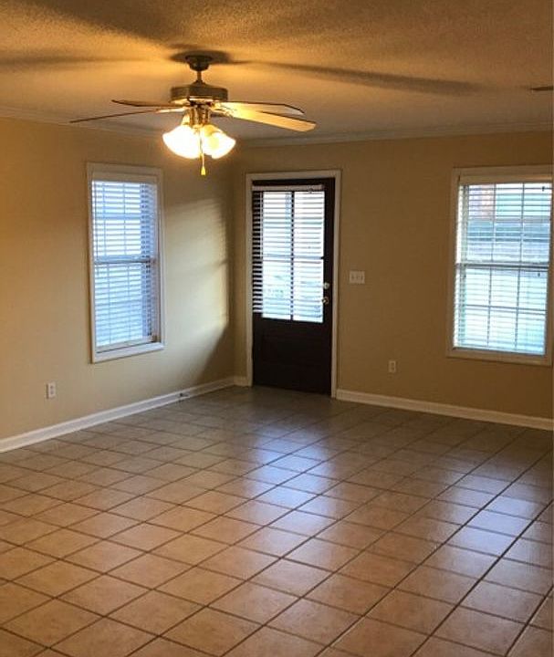 1st image of 120 Private Road 3089