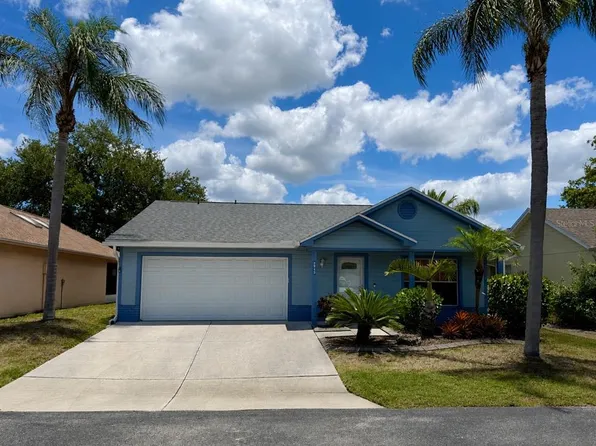 3943 37th Street Ct W, Bradenton, FL 34205