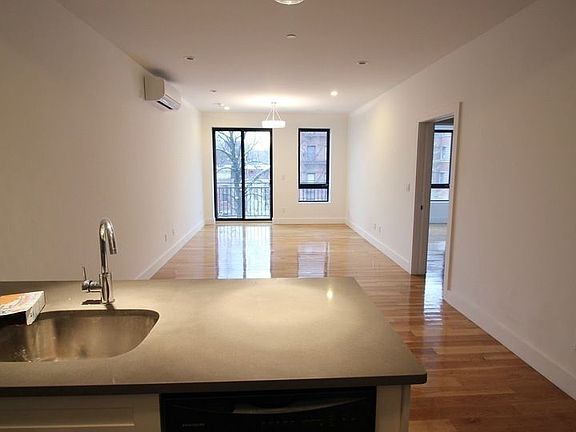 2nd image of 149 Clarkson Ave APT 3R