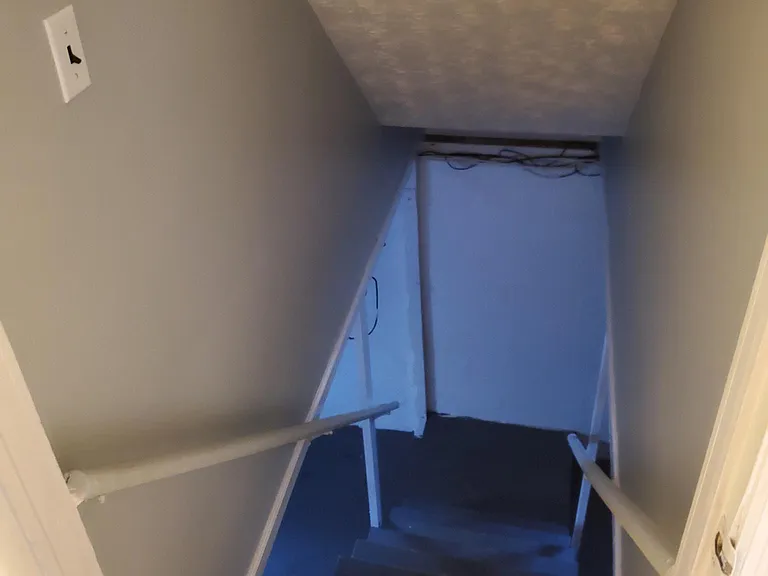 398 S Napoleon Ave — Photo 14