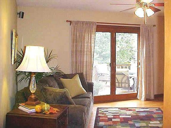 Den