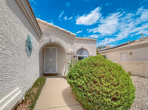 552 Hermit Falls Dr SE, Rio Rancho, NM 87124