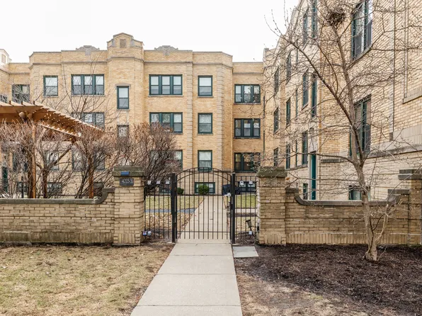 4023 N Mozart St Unit 2, Chicago, IL 60618