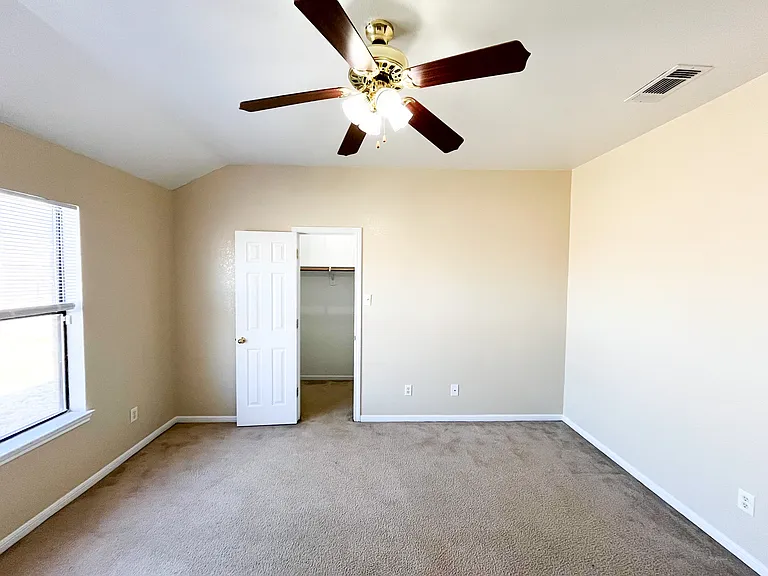 1303 Nicholas Cir #B — Photo 20
