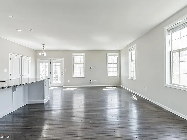 23488 Logans Ridge Ter — Photo 14