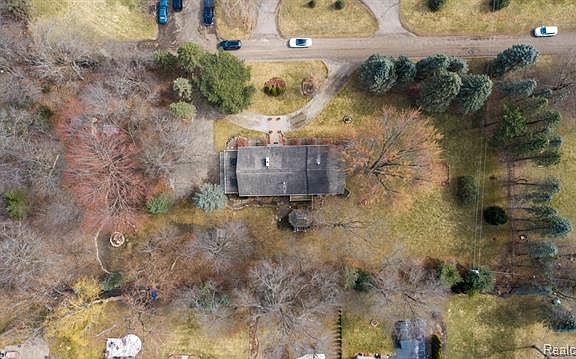 3rd image of 1961 Kirkland Ct