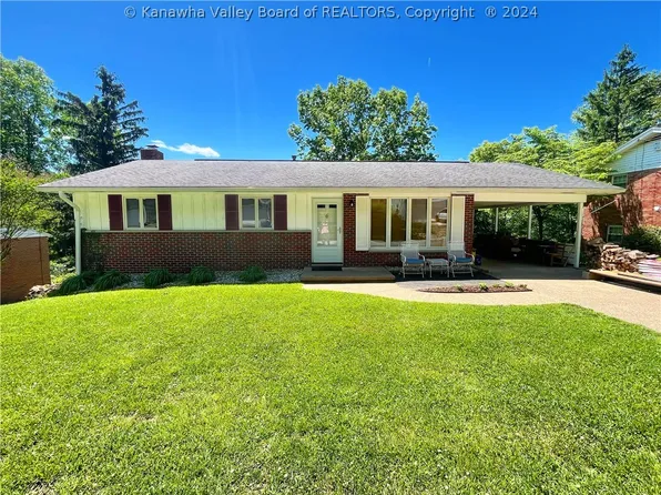 825 Echo Rd, South Charleston, WV 25303