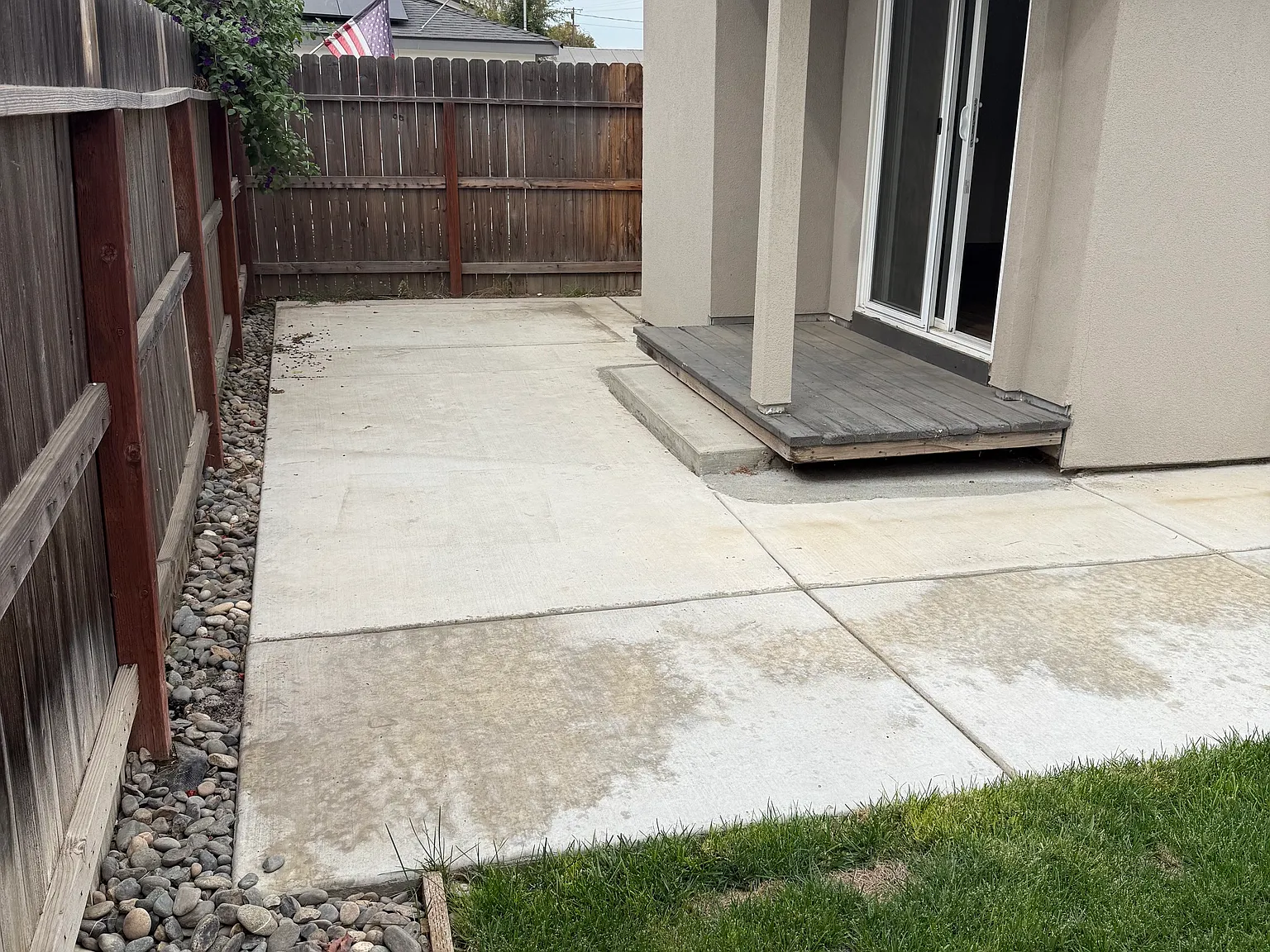 2 bed, 856 sqft, $2,000 — Photo 3