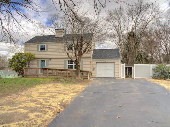 1 Muster Lane, Ledyard, CT 06339