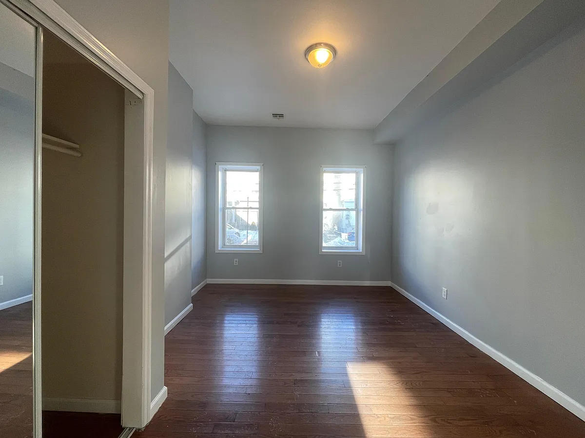 Building Photo - 147 Ripley Pl #1