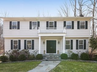 53 Fox Den Rd, Mount Kisco, NY 10549