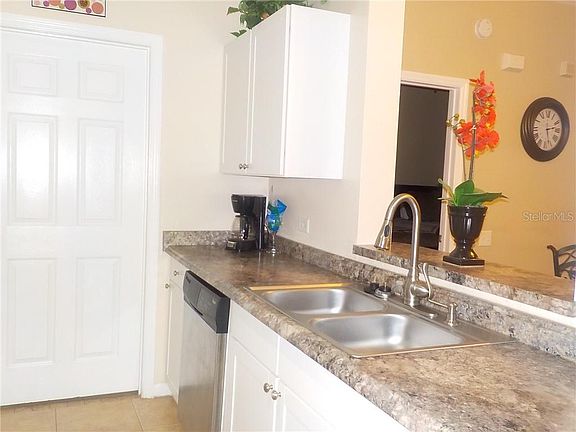 5th image of 2300 Butterfly Palm Way APT 102