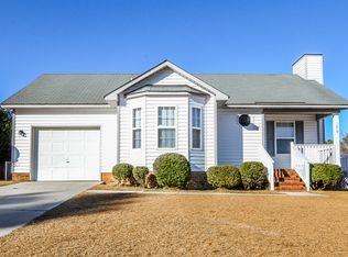 1219 Oak Knolls Dr, Fayetteville, NC 28314