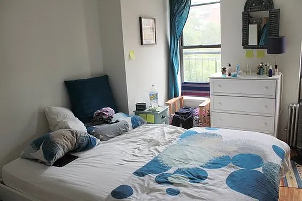 Rented by Wyllie Real Estate | media 9