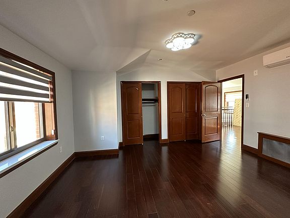5th image of 6424 138th St Floor 2