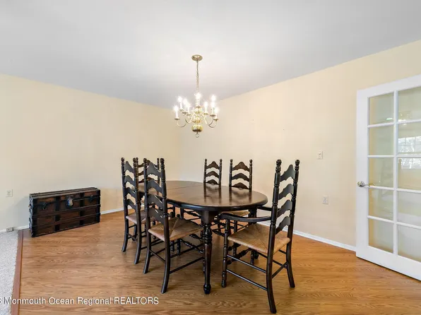 1180B Clydebank Court, Lakewood, NJ 08701