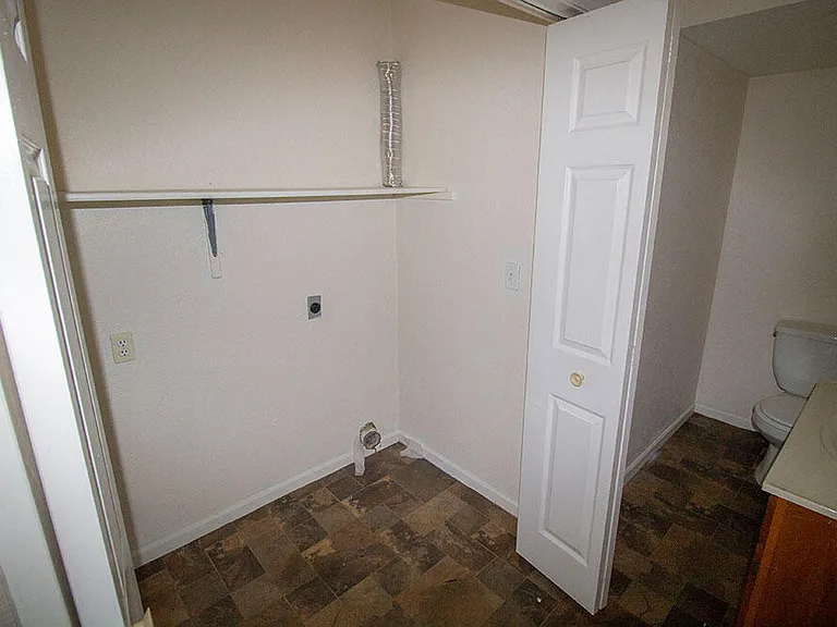 4505 Rice Rd — Photo 8