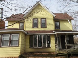 108 S Lincoln St, Tampico, IL 61283