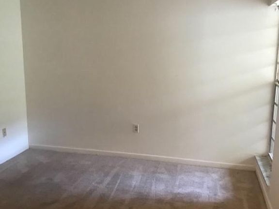 5th image of 11925 NE 2nd Ave APT 209