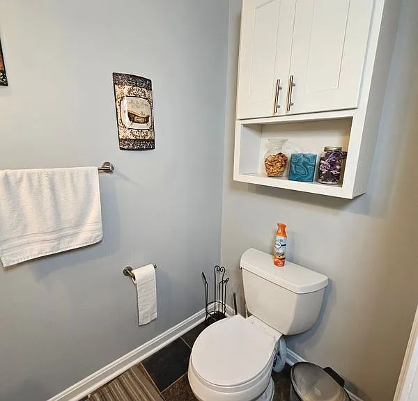 1201 Cambria Ter NE — Photo 33