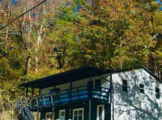 284 Blue Valley Rd SE, Lancaster, OH 43130