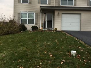 1017 Daisy Dr, Temple, PA 19560