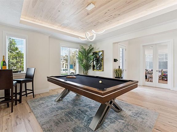 3rd image of 12618 Snell Ln