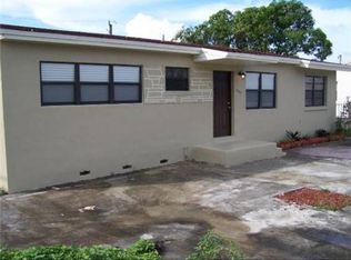 1700 NW 180th Ter, Miami Gardens, FL 33056