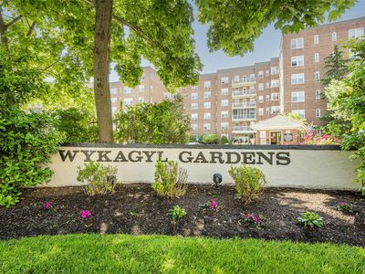 1273 Building North Avenue #Build 1, Ent 2-5D, New Rochelle, NY, 10804